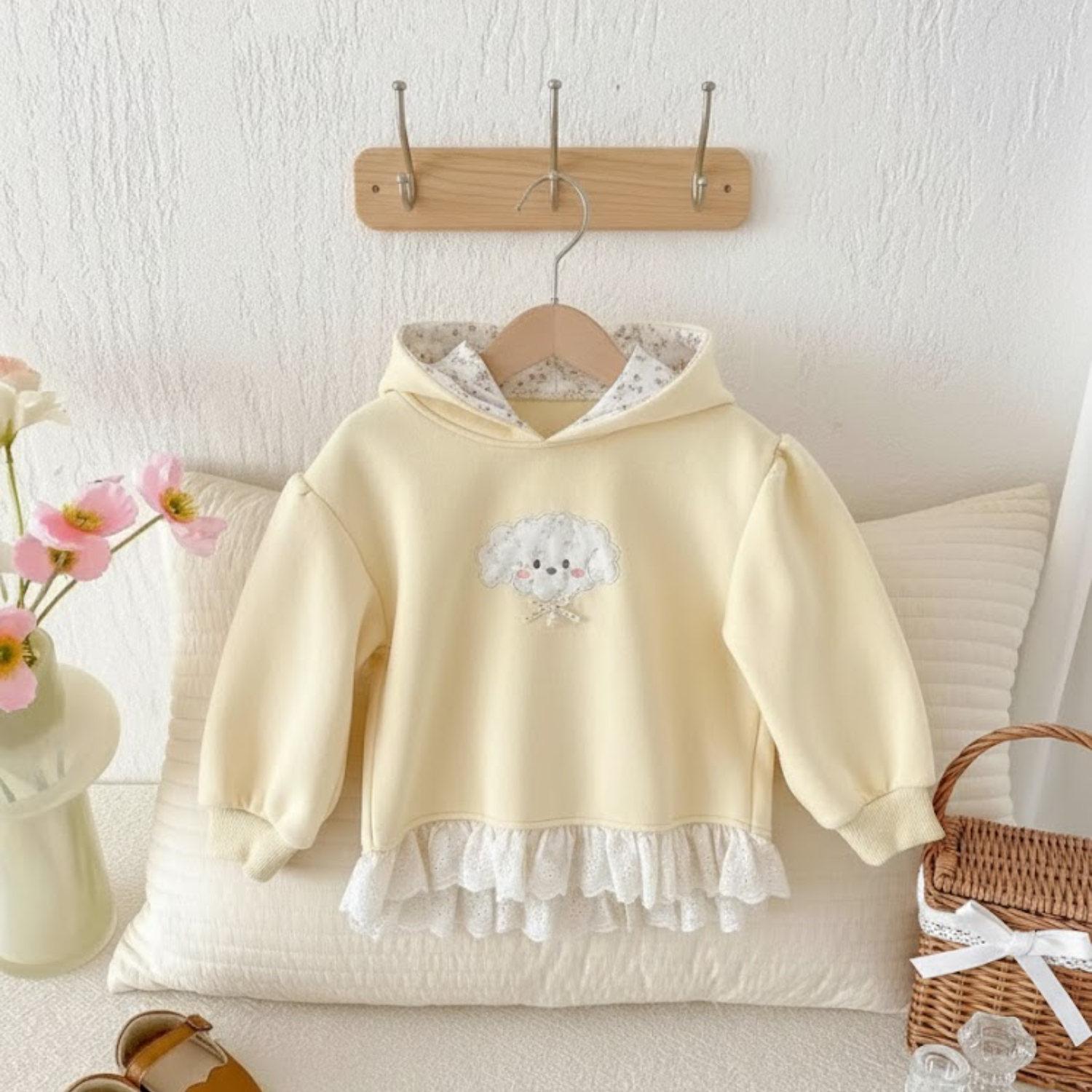 Lace-Trim Cloud Hoodie – Cream & Blush
